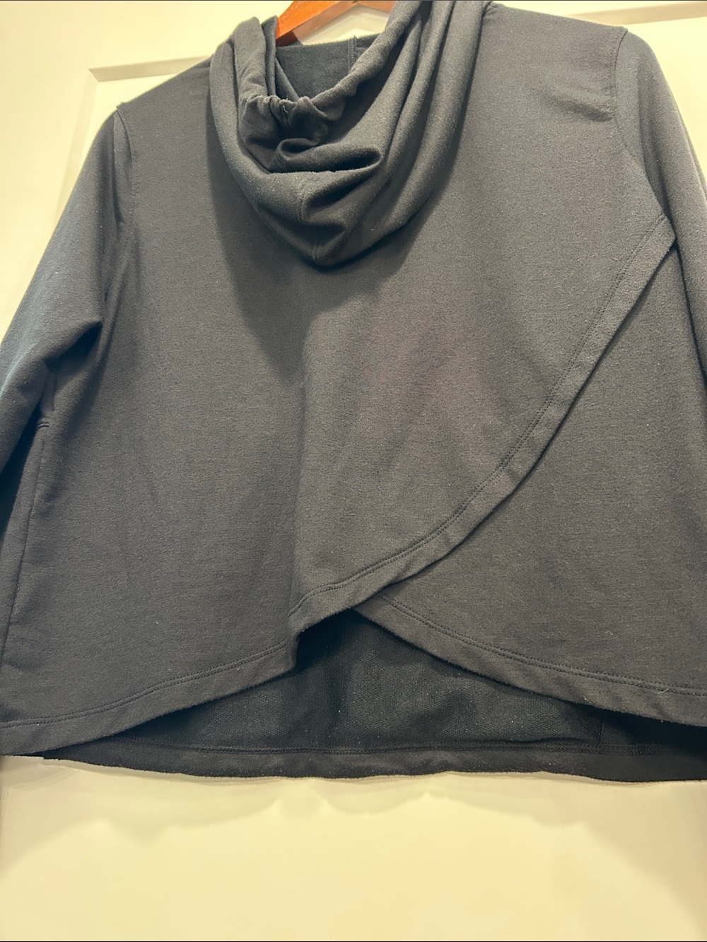 Cozy Black Hooded Pullover - Picture 5 of 8